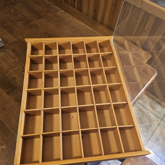 Vintage Hand Crafted Farmhouse Cabin Cottage Wooden 36 Cubby 16" x 20" - Picture 3 of 6